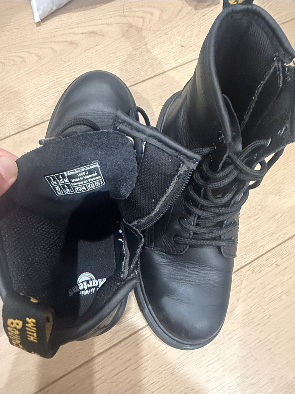 Dr. Martens Kids Black Lace-Up Leather Boots